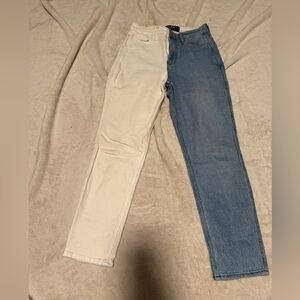 Hollister Two-Tone Cream and Blue Mom Jeans